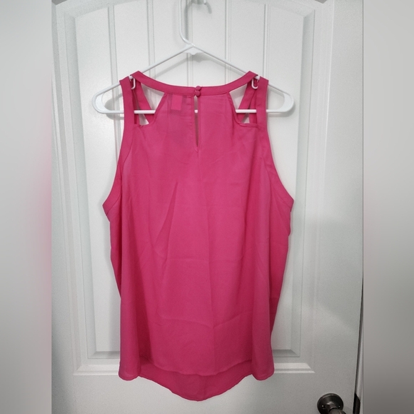 NEW! Torrid Vibrant Pink Cut Out Tank Top Georgette, Plus Size 0 - Picture 6 of 6